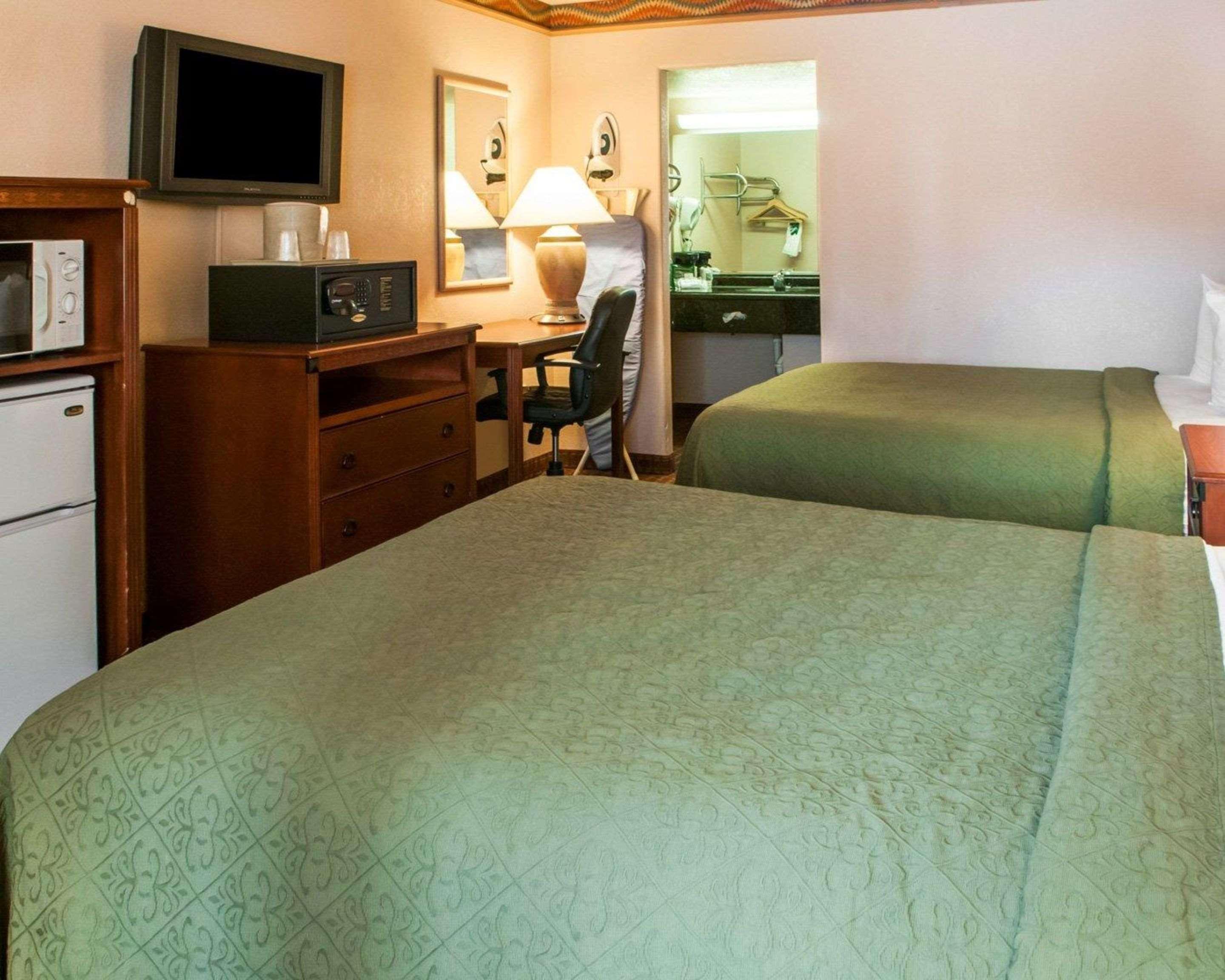 Quality Inn & Suites Las Cruces - University Area Εξωτερικό φωτογραφία