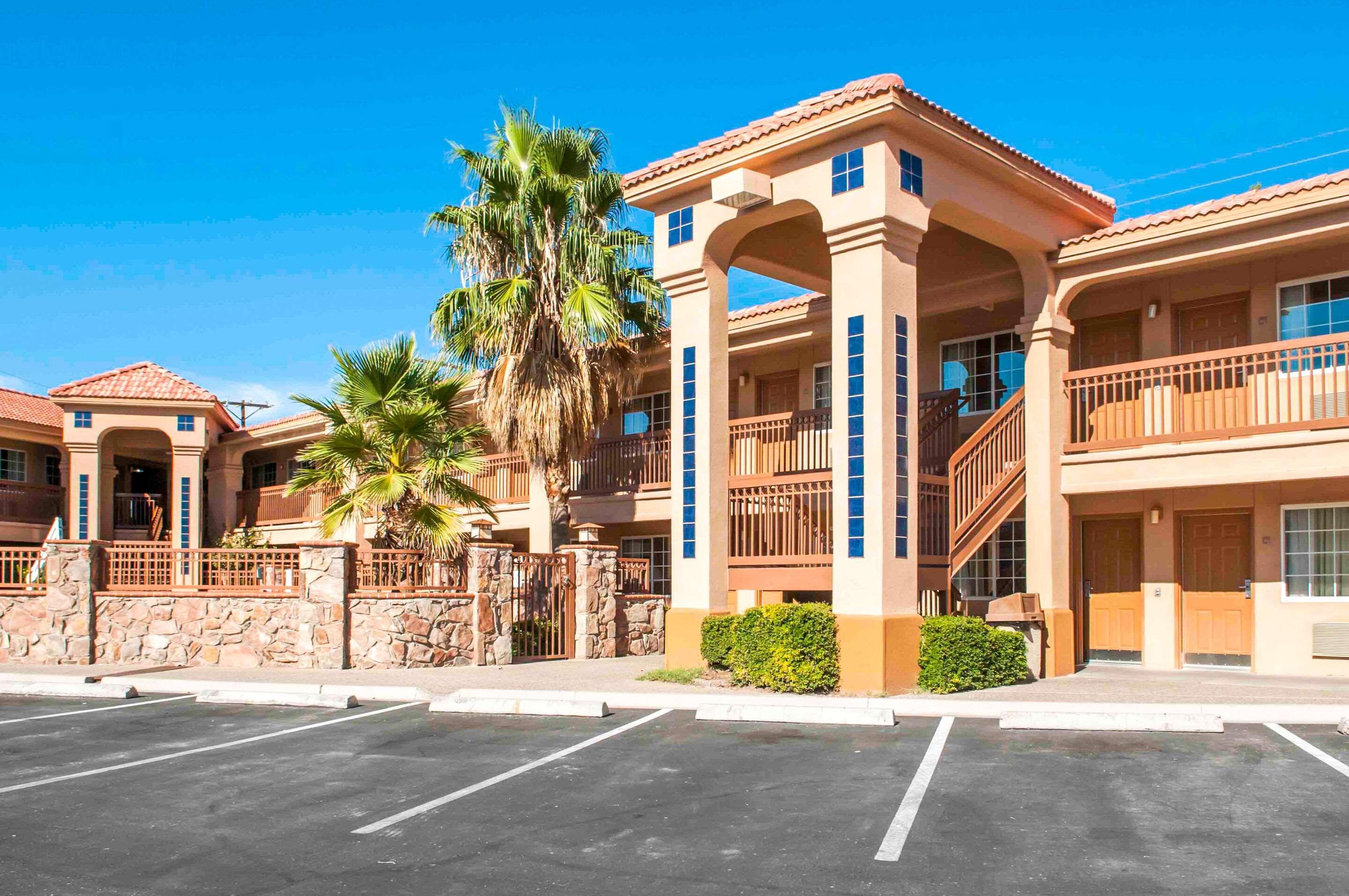 Quality Inn & Suites Las Cruces - University Area Εξωτερικό φωτογραφία