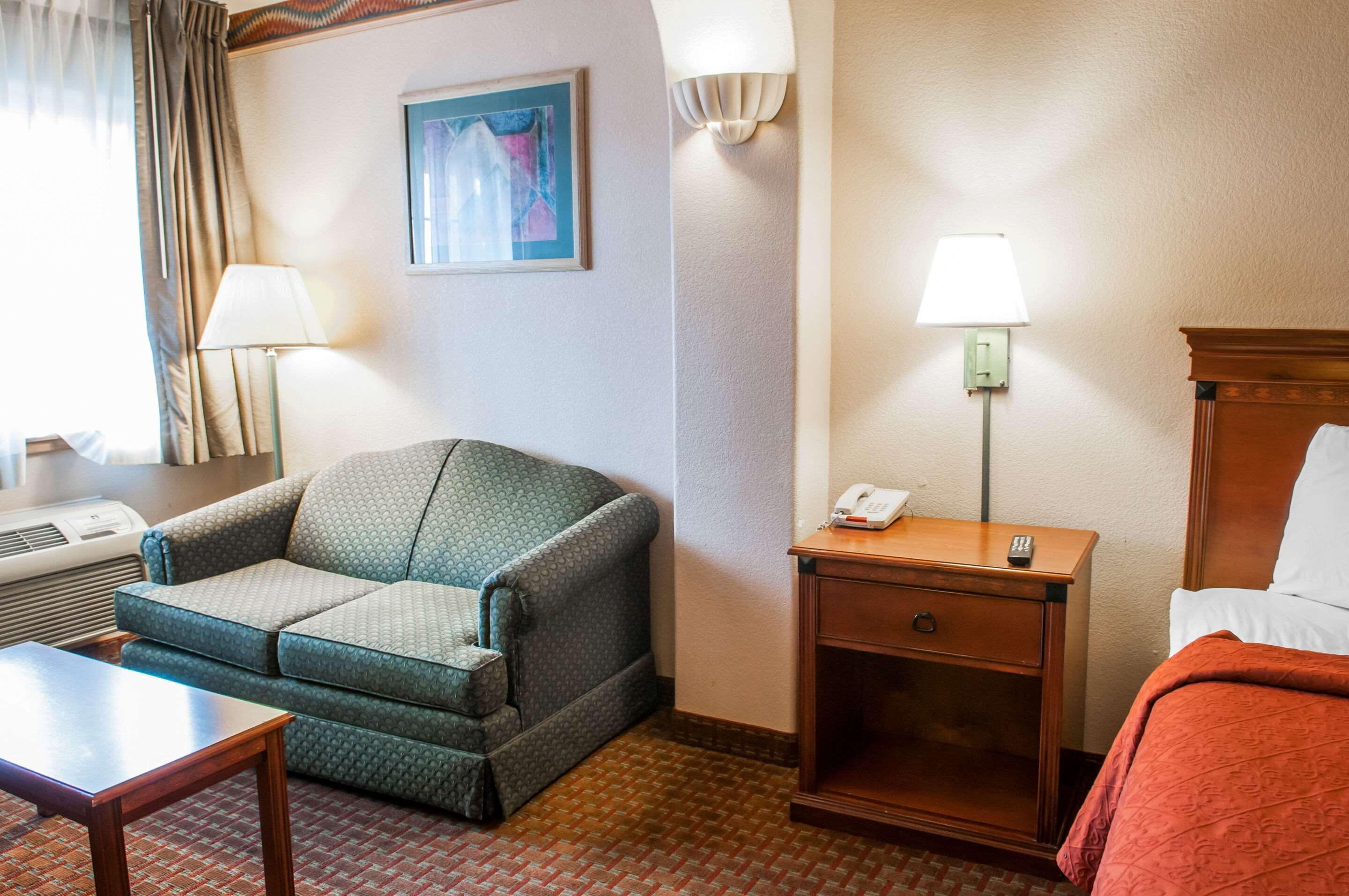Quality Inn & Suites Las Cruces - University Area Εξωτερικό φωτογραφία