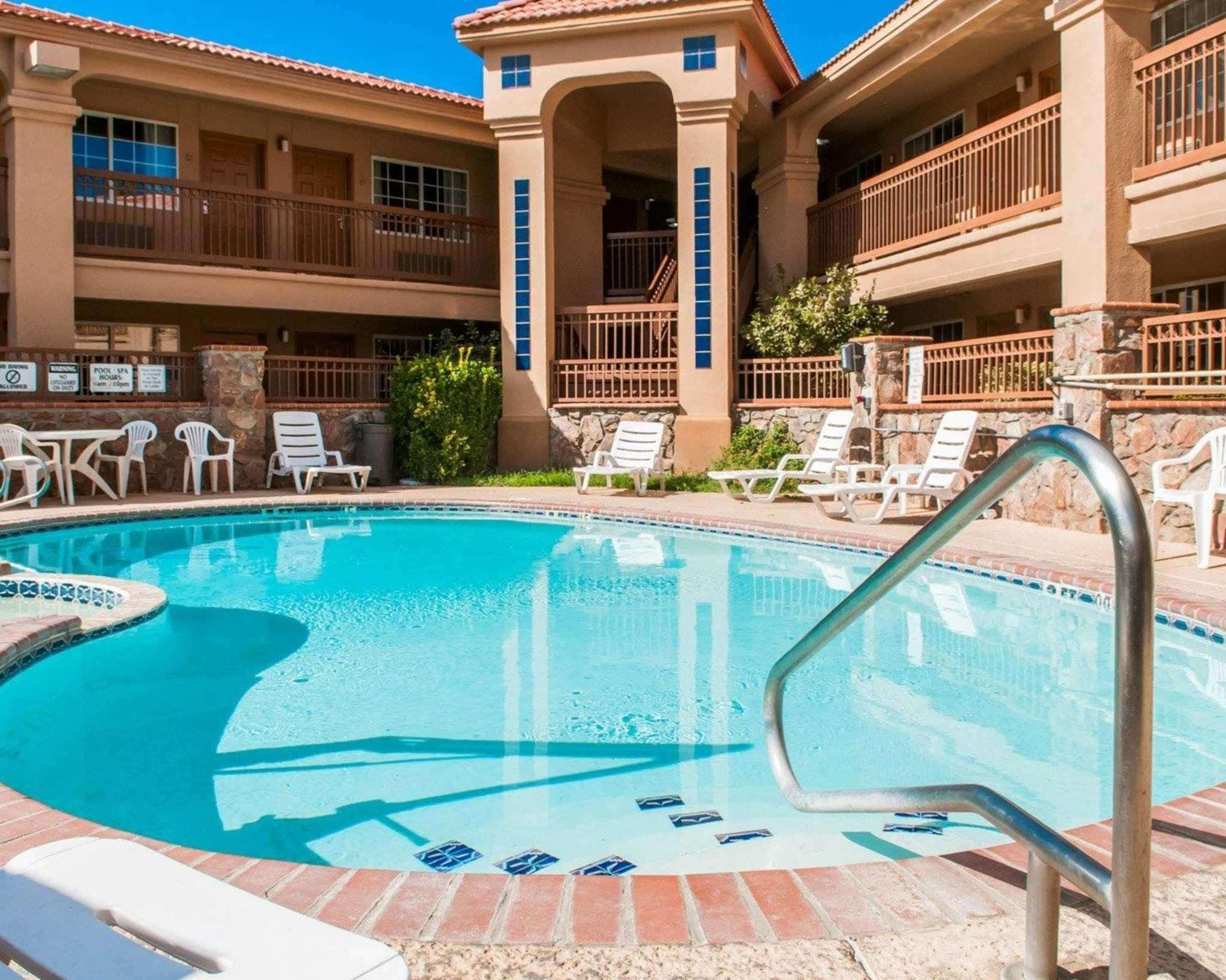 Quality Inn & Suites Las Cruces - University Area Εξωτερικό φωτογραφία